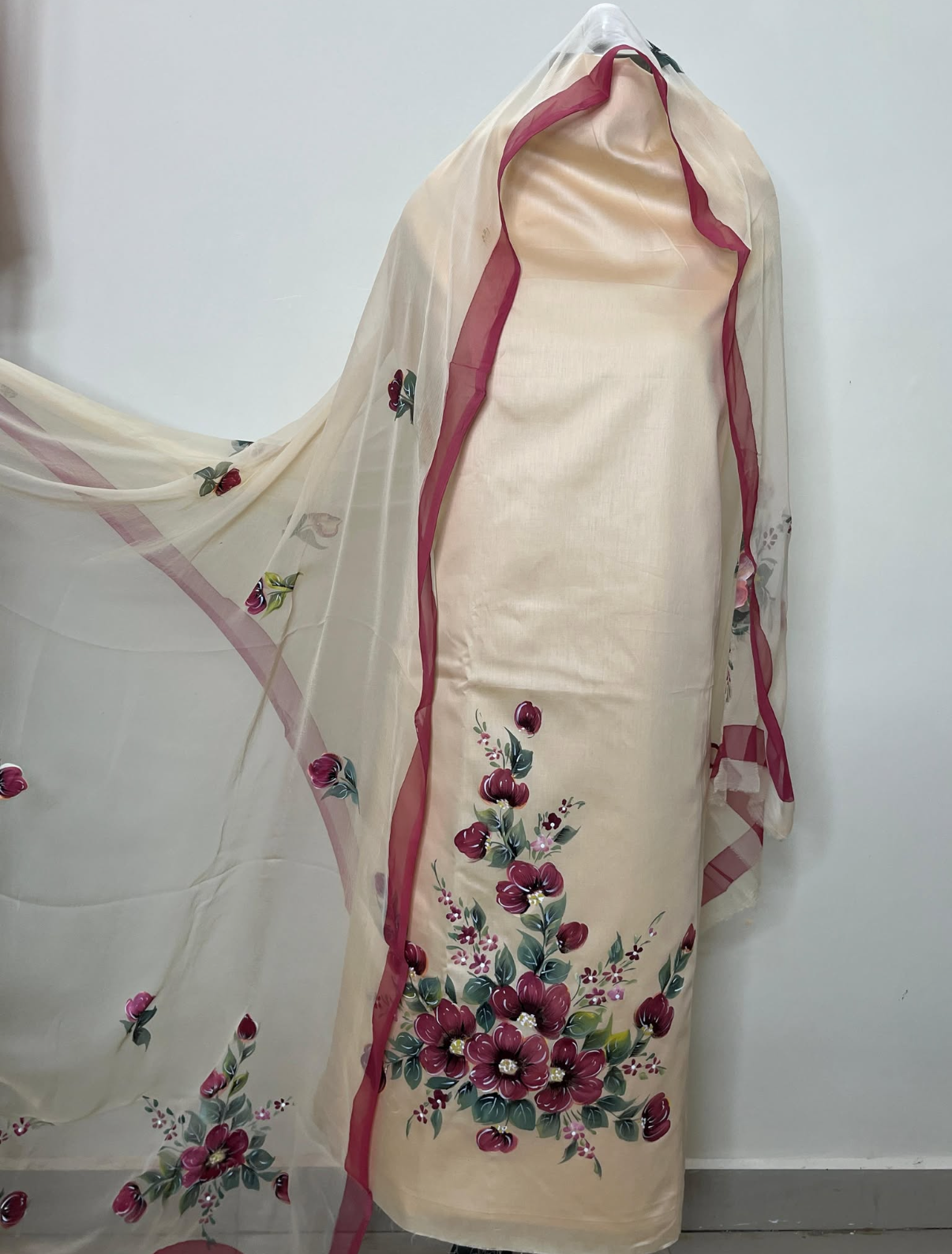KR0048– Hand painted Jaam Cotton Suit Set