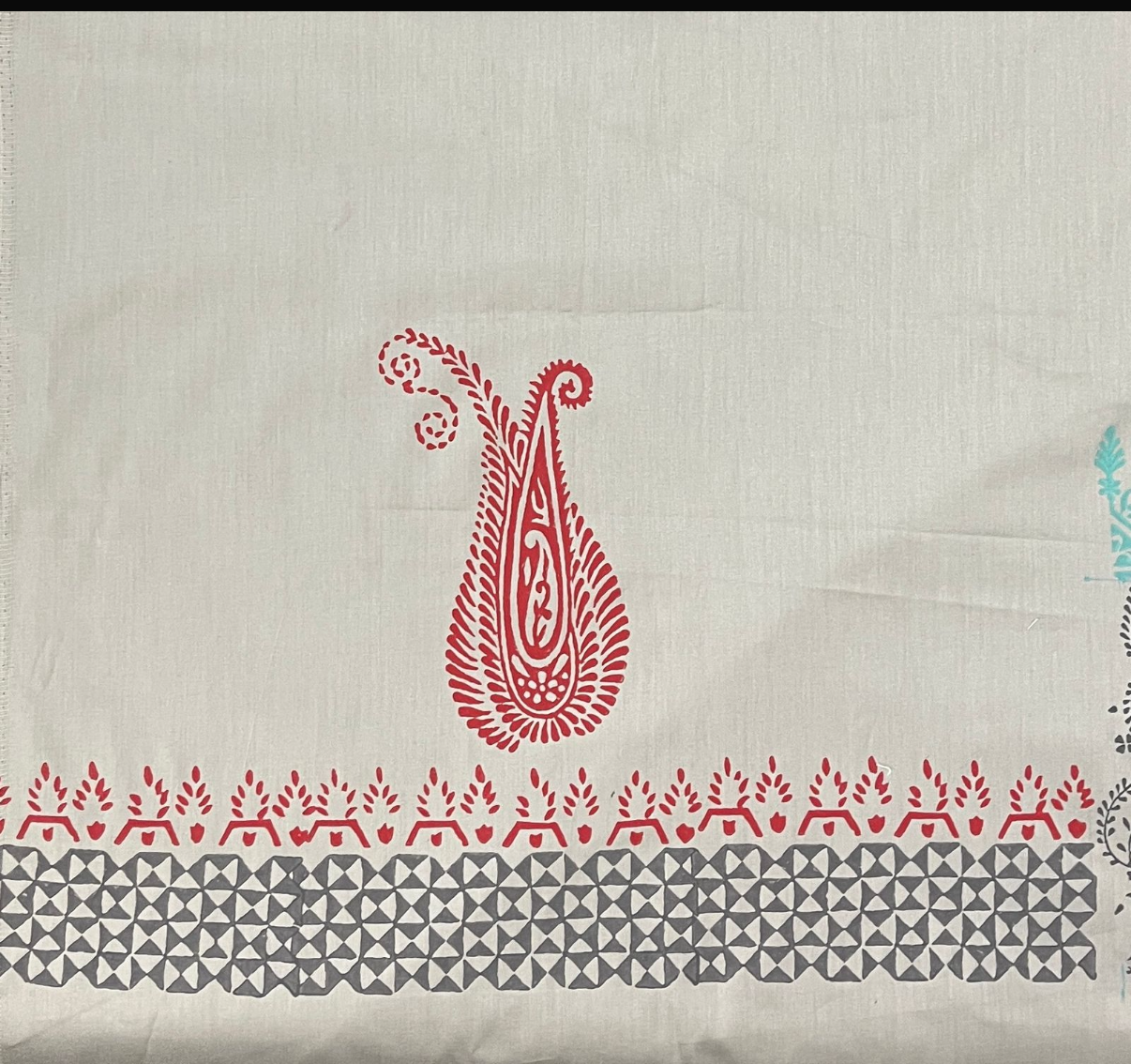KR0042– Block Printed Jaam Cotton Suit Set