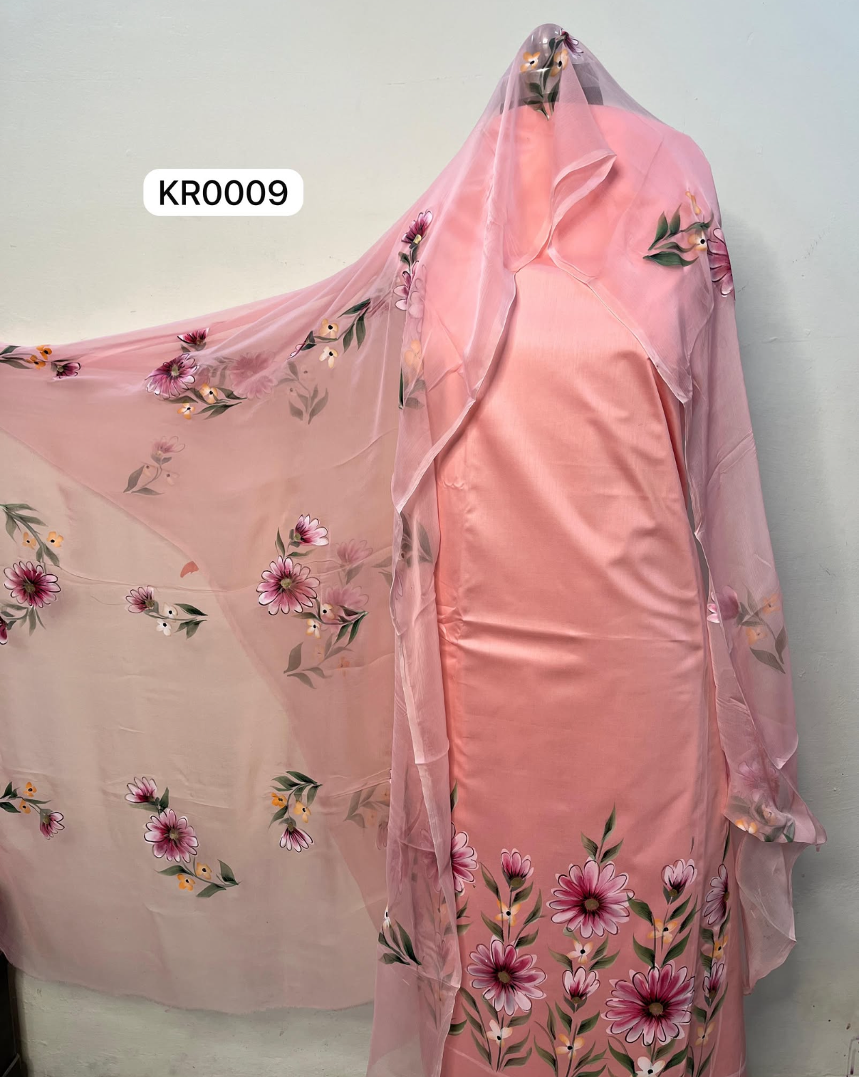 KR0009– Hand painted Jaam Cotton Suit Set